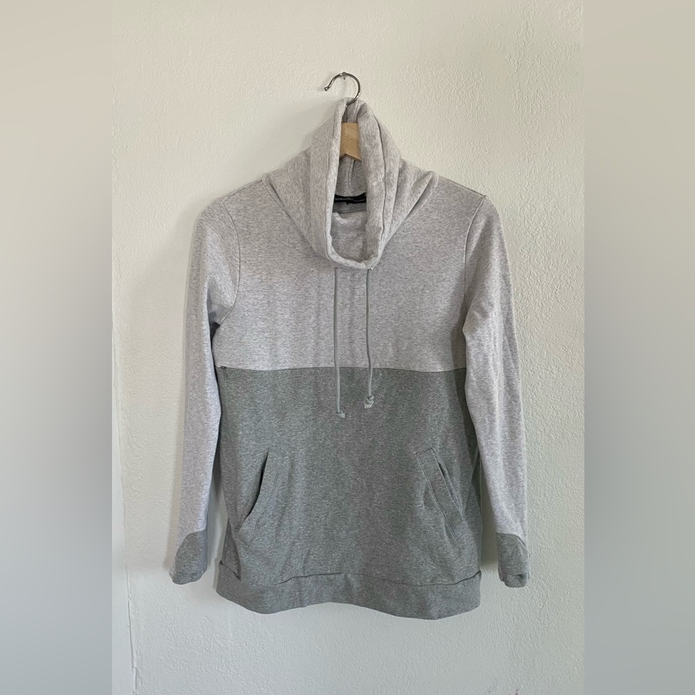 Nursing Queen Sweatshirt Pullover
